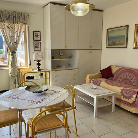 Casa Del Sole Apartment Letojanni Luaran gambar